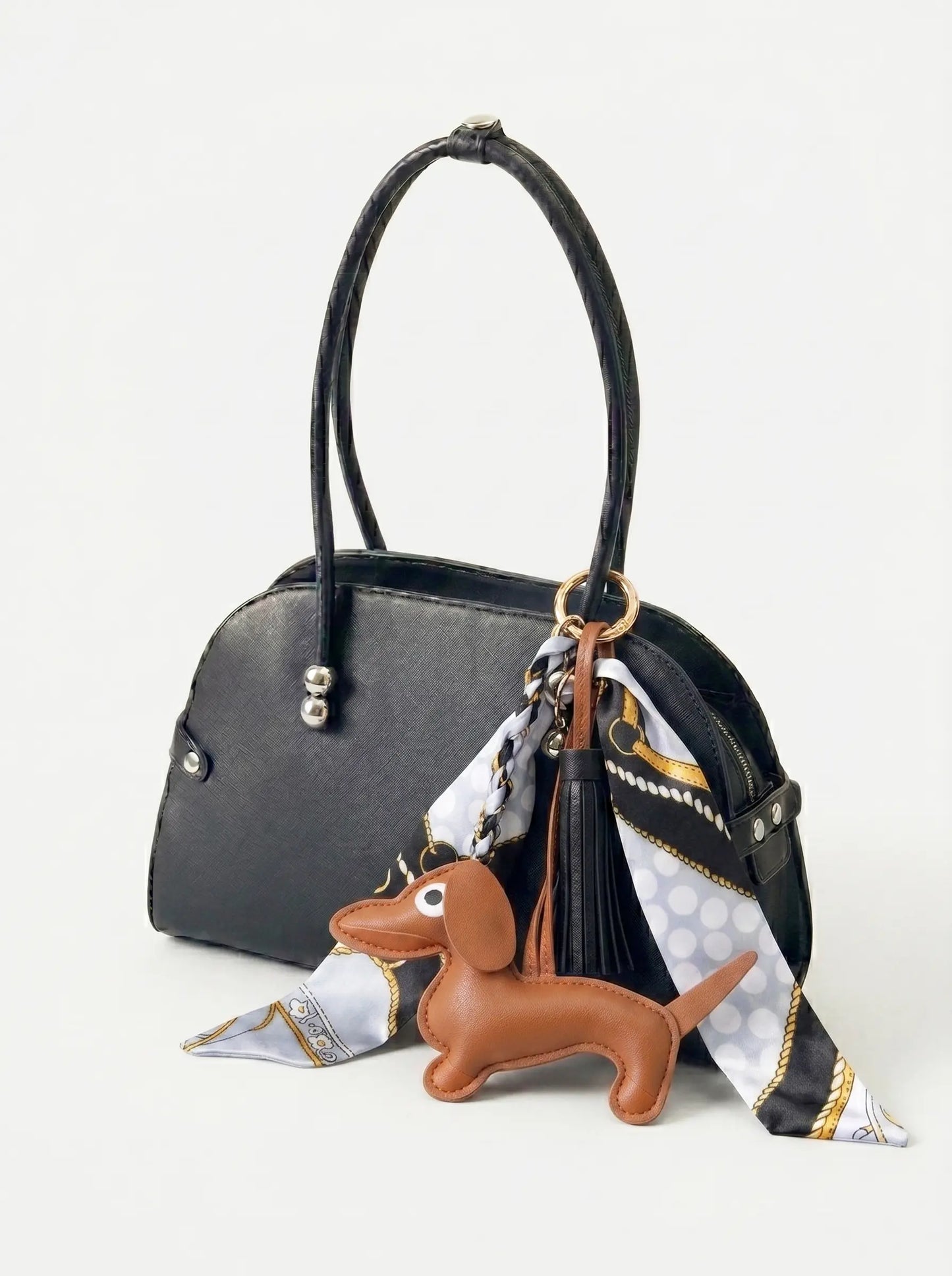 A TINY, FAITHFUL FRIEND TO TAG ALONG.