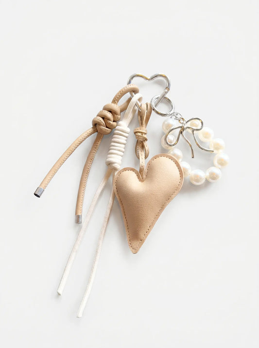 MONOCHROME LOVE PEARL PENDANT