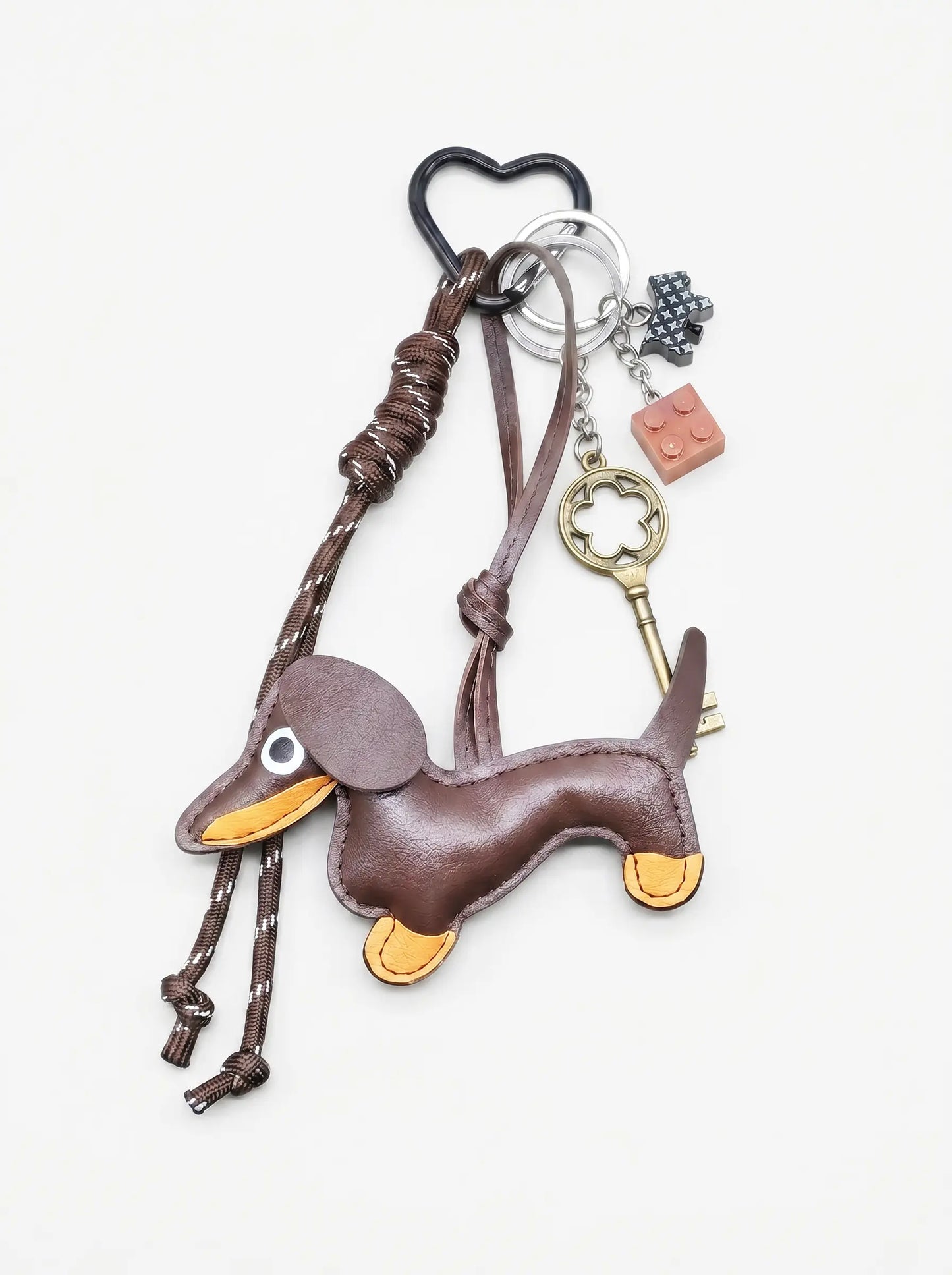 LOYAL LUCKY DACHSHUND